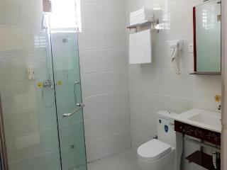 Lijiang Precious Dream Hotel - 2