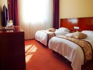 Lijiang Precious Dream Hotel - 1