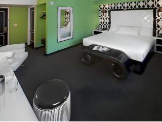 Cabana Suites at El Cortez - 3
