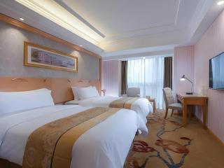 Vienna Hotel Chengdu Chunxi Road Lijiatuo Metro Station - Chengdu - 3