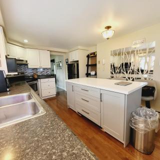Rosedale Cottage@Baksam lake - Fenelon Falls - 9