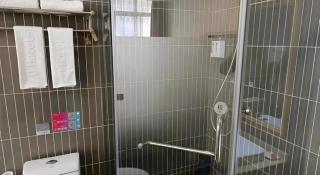 Thank Inn Hotel Hubei Huanggang Hong'an County Hong'an No.1 Middle School - 2