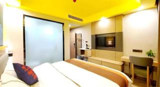 Jun Hotel Hubei Wuhan Jianghan District Jianghan Road Walking Street - Wuhan - 1