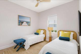 The Drift Haus - NEW Luxury Beachfront Villa Ocean Views Pool - Cocoa Beach - 9