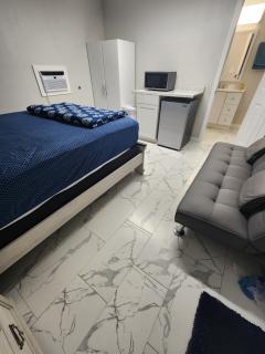 Private and beautiful room for vacation - Carver Ranches - 2