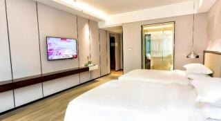 Borrman Hotel Yunfu Xinxing County Bus Station - 6