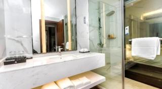 Borrman Hotel Yunfu Xinxing County Bus Station - 7