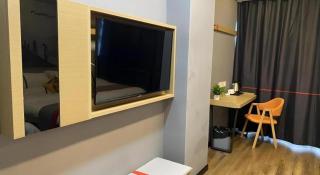 Jun Hotel Jiangsu Nanjing Pukou District Linchang Metro Station - Nanjing - 4