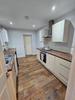 2 Bed Apartment Near-by the Seafront - Cleethorpes - 6