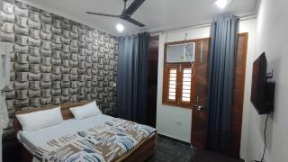 Hotel O Keshav Guest House - New Delhi - 0