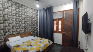 Hotel O Keshav Guest House - New Delhi - 6