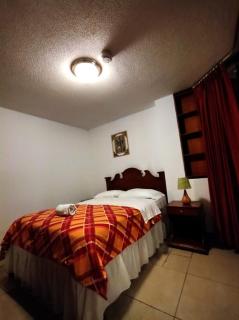 Hotel Puerta del Sol - Baños - 5