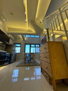 Newly Renovated 2-Storey Loft at Greenbelt 1 - Manila - 0