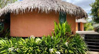 Avartarn Miracles Hotel - 1