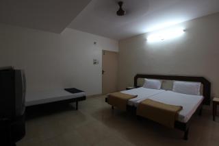 Hotel Maya Deluxe - Hyderabad - 4