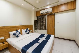 Hotel Dwarawati - 9