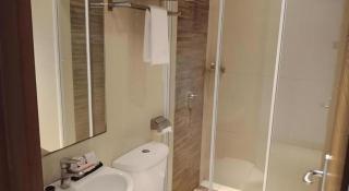 Redstar Hotel Jakarta - Giacarta - 1