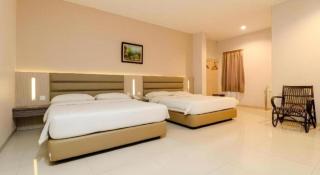 Lovina Inn Hotel Batam - 7