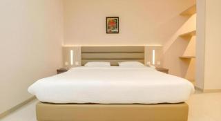 Lovina Inn Hotel Batam - 1