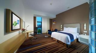 Holiday Inn Express Nantong Downtown By IHG - 7
