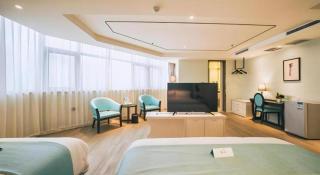 Qingdao Galaxy Holiday Hotel - 1