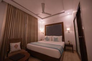 Hotel Clarks Collection Bhavnagar - 1