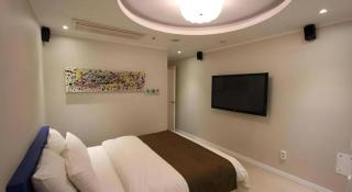 Nox Boutique Hotel - 1
