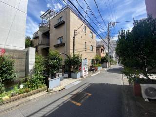 Ema eve HOUSE - 3