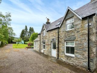 Hillview Cottage - 9