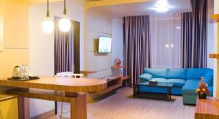 Ayola First Point Hotel Pekanbaru -  - 1