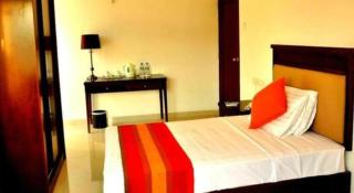 Sai Sea City Hotel - 5