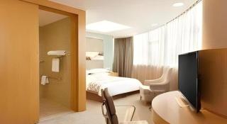 Ramada Plaza by Wyndham Chuzhou - 2