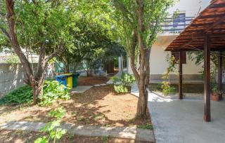2 Bedroom Lovely Apartment In Valbandon - Valbandon - 5