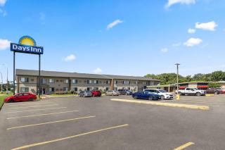 Days Inn by Wyndham Winona - Winona - 0