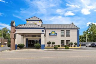 Days Inn by Wyndham Salem - Salem - 0