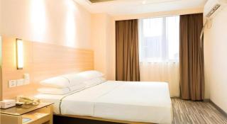 City Comfort Inn Zhuhai Fisher Girl Qinglv Road Seaside Swimming Field - 1