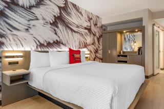Cambria Hotel Rock Hill - University Center - 2