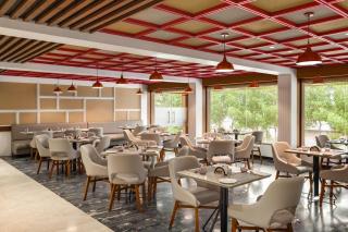 Ramada Encore by Wyndham Viramgam - 4