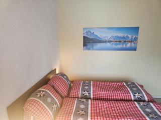 Lake Lodge - 3