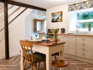 Beckside Cottage - 4