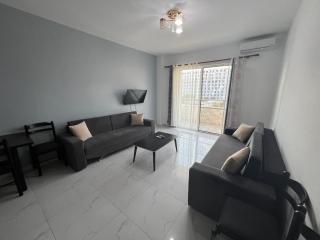 Iona Apartment Golem 2 - 6