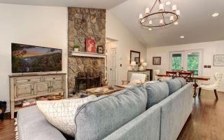 Deer View Retreat - Ramp to Home Wood-Burning Fireplace Netflix Ping Pong - 7