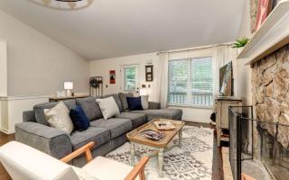 Deer View Retreat - Ramp to Home Wood-Burning Fireplace Netflix Ping Pong - Jasper - 4