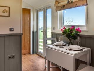 Meadows View Shepherds Hut - Cockermouth - 5