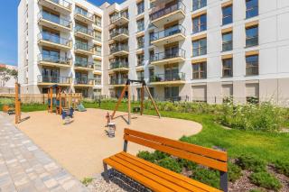 Spacious Apartment in Gdańsk with Sauna, Gym, Parking and Desk by Renters Prestige - 6