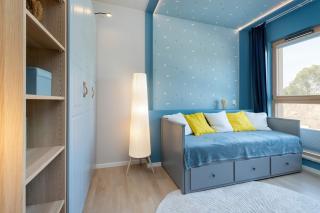 Spacious Apartment in Gdańsk with Sauna, Gym, Parking and Desk by Renters Prestige - Danzig - 3