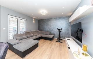 4 Bedroom Awesome Apartment In Stobrec - Split - 5