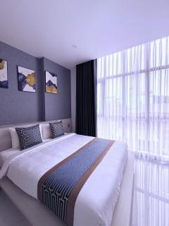 The Luxury Hotel - Ho Chi Minh City - 8