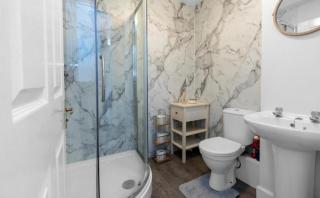 2 bedroom apartment in Haymarket, Edinburgh, with free parking - Edinburgh - 3