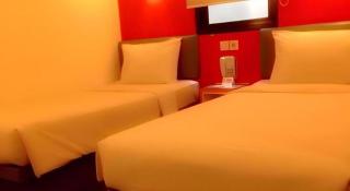Amaris Hotel Panglima Polim 1 - 2